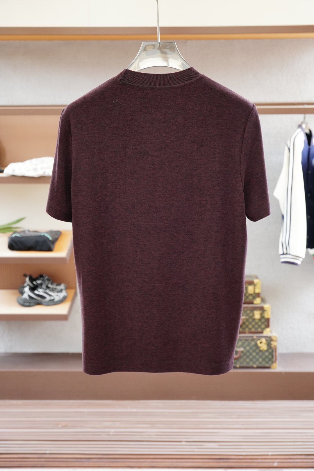 
Prada普拉达-高级成衣 2025秋冬打底系列！熟男 轻熟男 最爱款式 最经典净色通勤百搭帅气的圆领