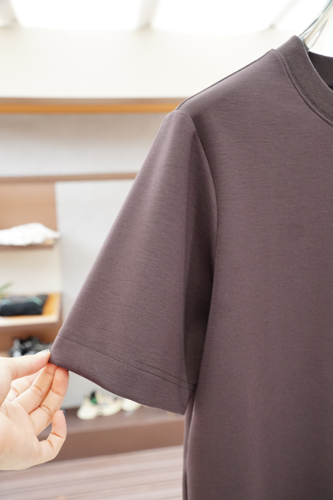 
欧跑/高级成衣 2025秋冬打底系列！熟男 轻熟男 最爱款式 最经典净色通勤百搭帅气的圆领短袖打底衫 