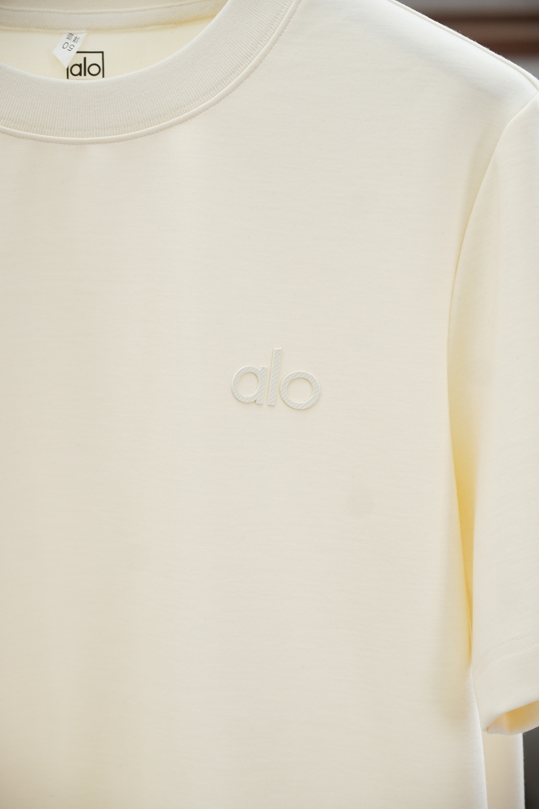 
欧跑/高级成衣 2025秋冬打底系列！熟男 轻熟男 最爱款式 最经典净色通勤百搭帅气的圆领短袖打底衫 