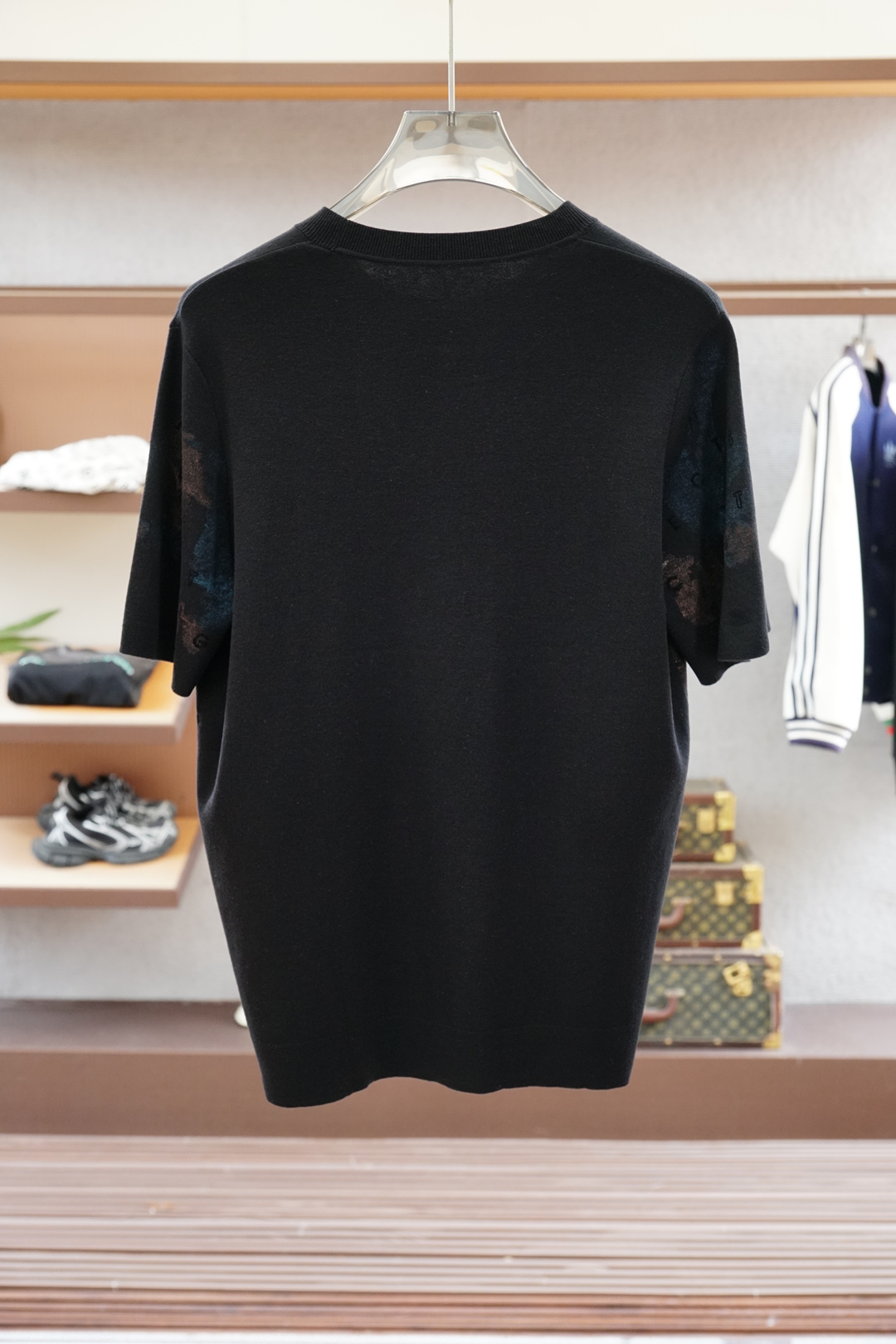 
Versace 范思哲
高级成衣 2025秋冬打底系列！熟男 轻熟男 最爱款式 最经典净色通勤百搭帅气