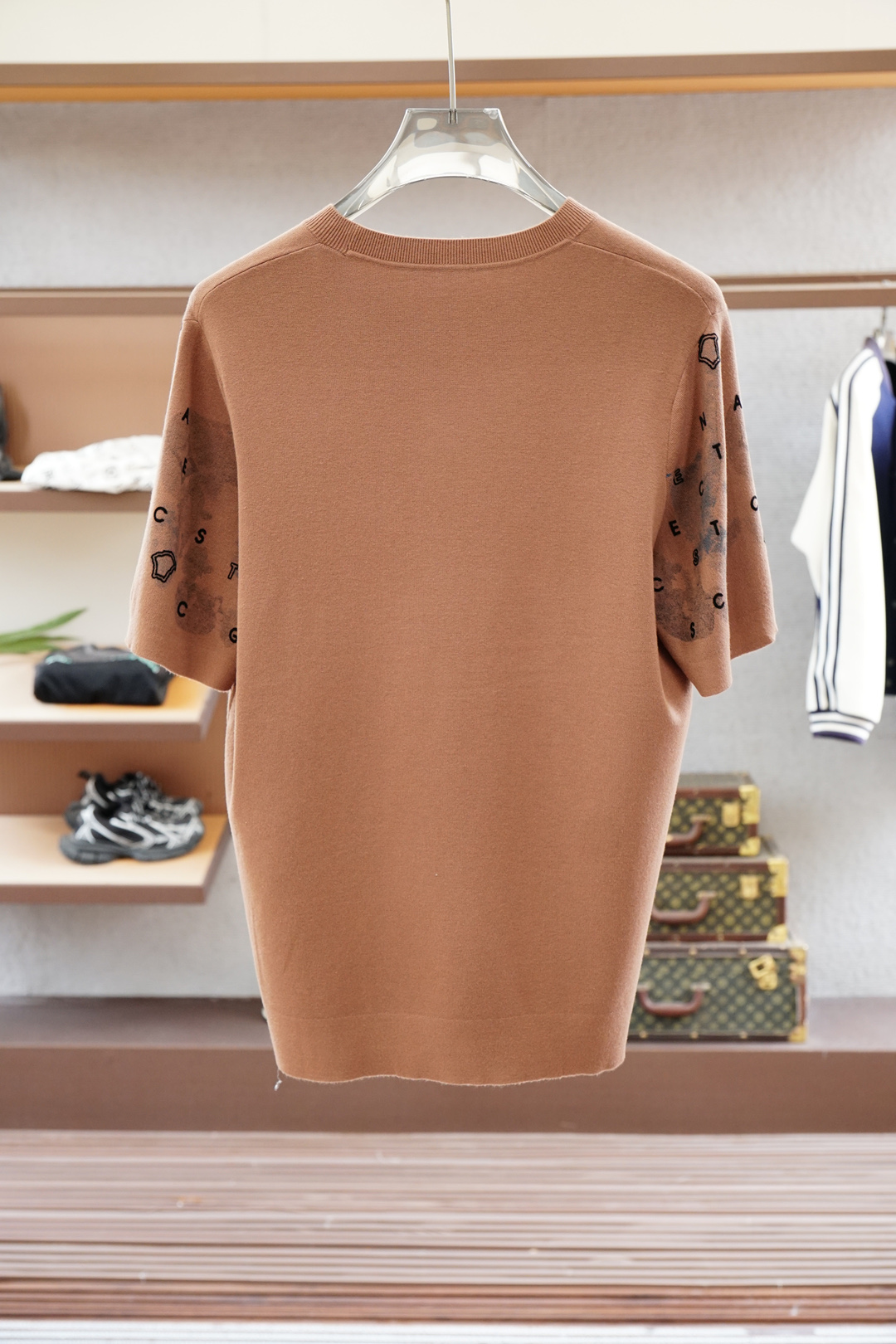 
Versace 范思哲
高级成衣 2025秋冬打底系列！熟男 轻熟男 最爱款式 最经典净色通勤百搭帅气