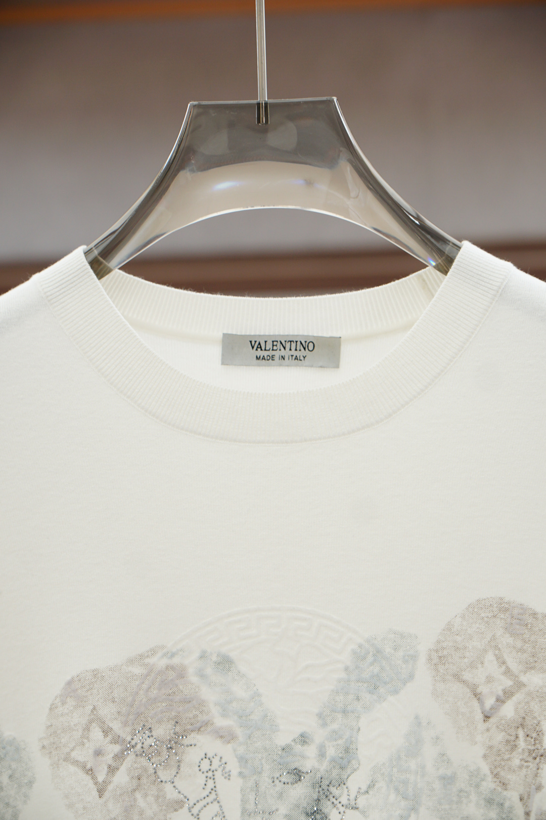 
范思哲，高级成衣 2025秋冬打底系列！熟男 轻熟男 最爱款式 最经典净色通勤百搭帅气的圆领短袖打底衫