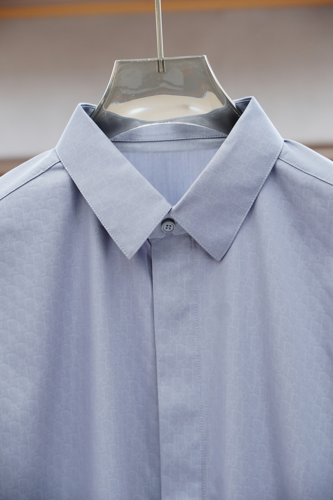 杰尼亚-2025 Fw秋冬新款系列🍂#长袖衬衣每年都会出这种经典款的单品，属于衣柜必备。日常通勤，休闲度