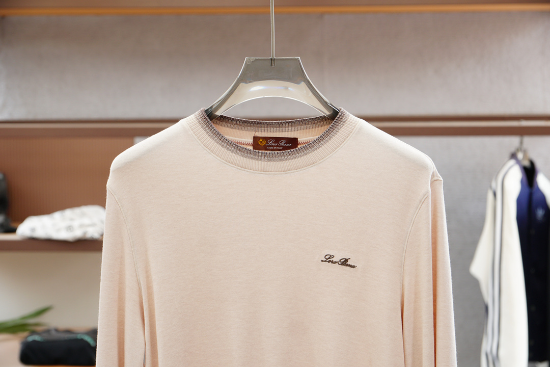 lP🆕-高级成衣 2025秋冬打底系列！熟男 轻熟男 最爱款式 最经典净色通勤百搭帅气的圆领短袖打底衫 