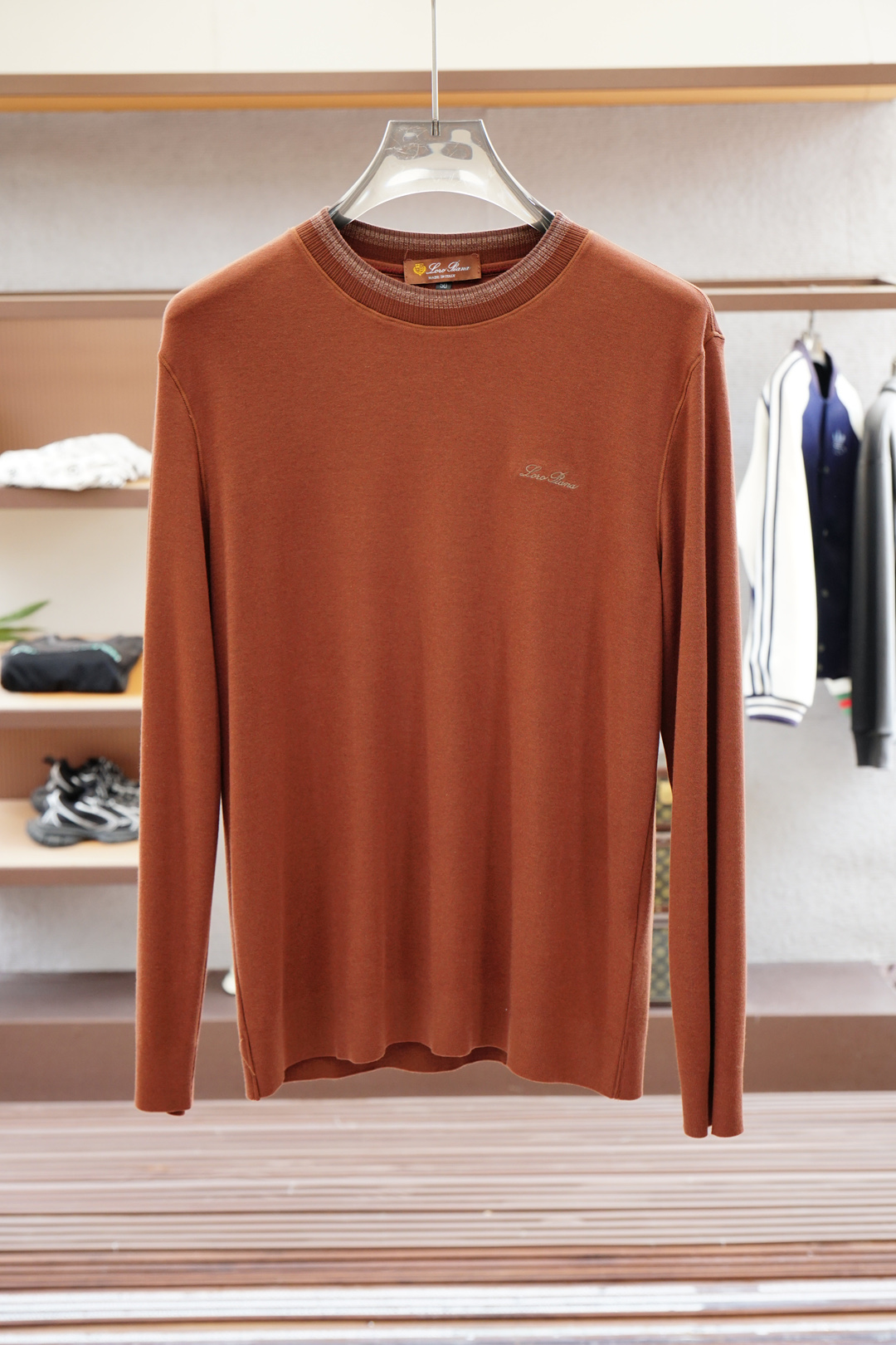 lP🆕-高级成衣 2025秋冬打底系列！熟男 轻熟男 最爱款式 最经典净色通勤百搭帅气的圆领短袖打底衫 