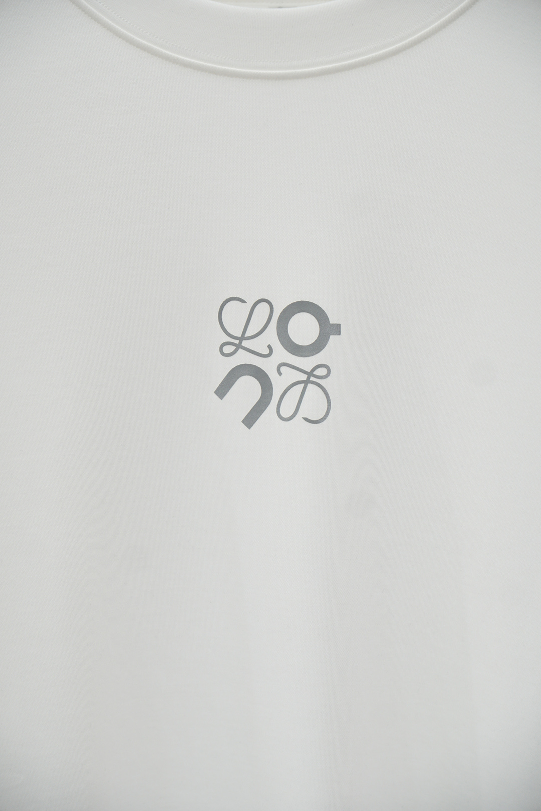 Loewe罗意威高级成衣 2025秋冬打底系列！熟男 轻熟男 最爱款式 最经典净色通勤百搭帅气的圆领短袖