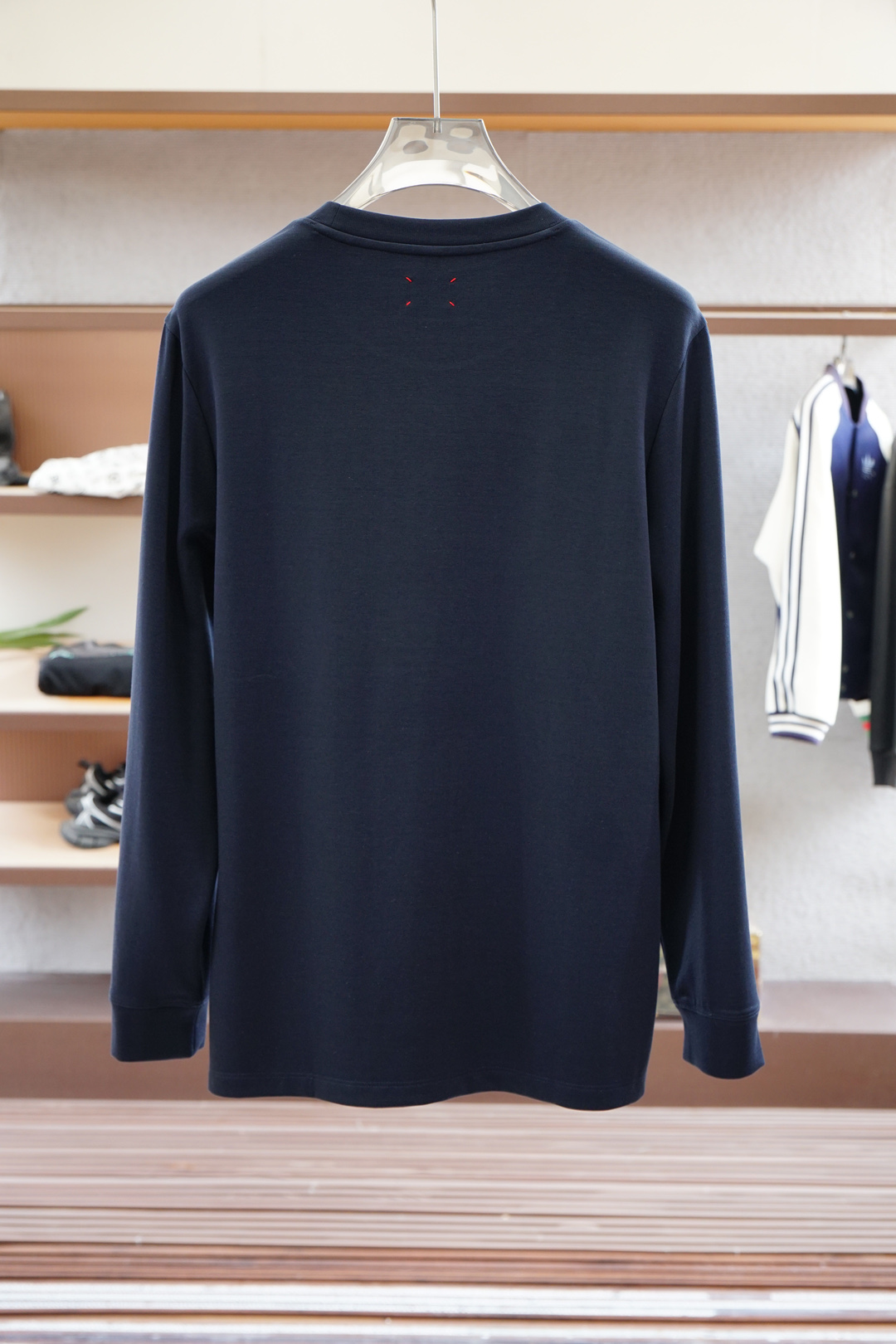 Kiton/高级成衣 2025秋冬打底系列！熟男 轻熟男 最爱款式 最经典净色通勤百搭帅气的圆领短袖打底