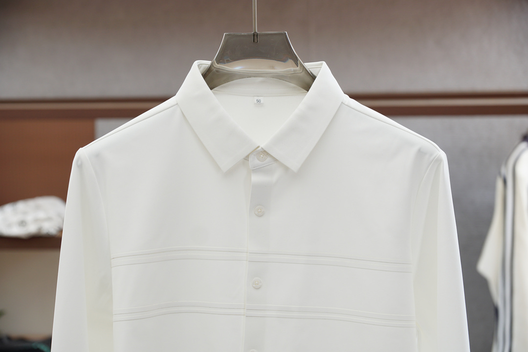 杰尼亚-2025新品 专柜在售 时尚高端男装衬衣，纯白色设计干净利落整洁，董事长精英必备系列，舒适松弛又