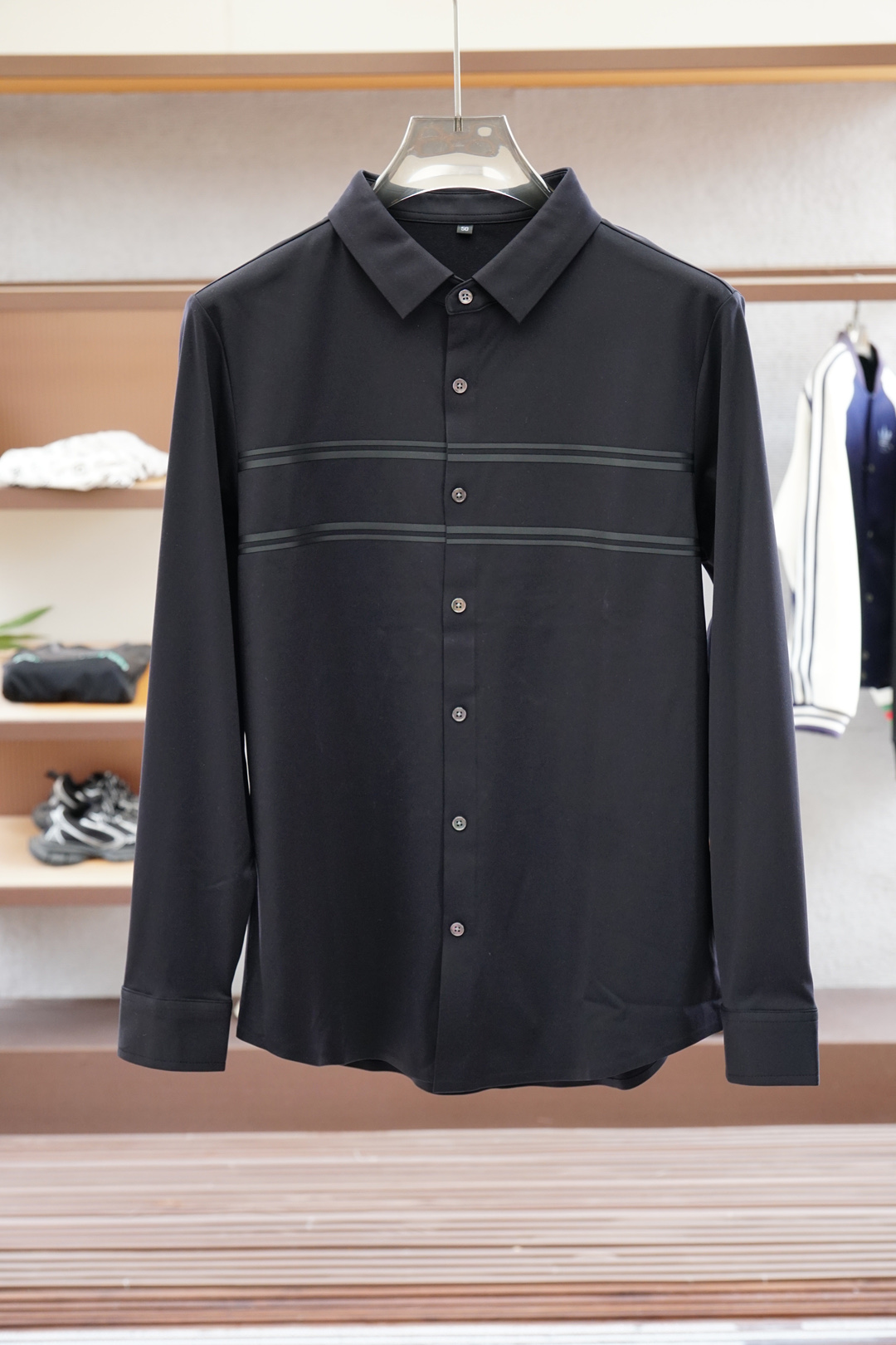 杰尼亚-2025新品 专柜在售 时尚高端男装衬衣，纯白色设计干净利落整洁，董事长精英必备系列，舒适松弛又