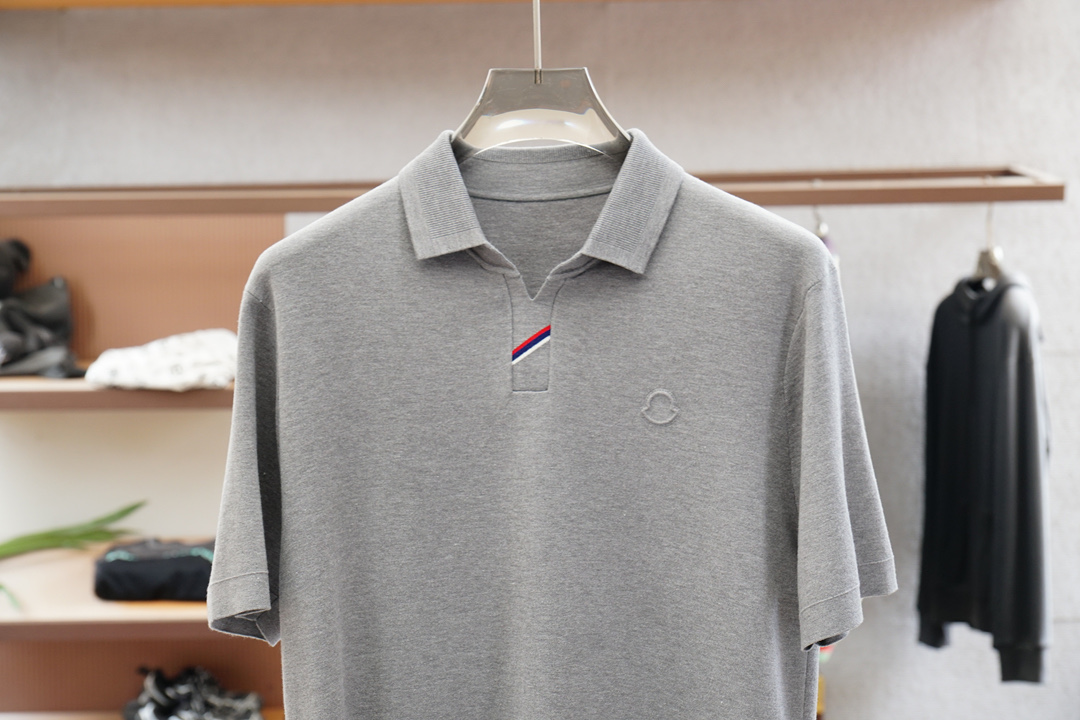 蒙口-🍐2025ss秋冬专柜同款同步上新短袖醋酸天丝羊毛针织面料 一体起脚针织 高端人士必备单品，懂货的