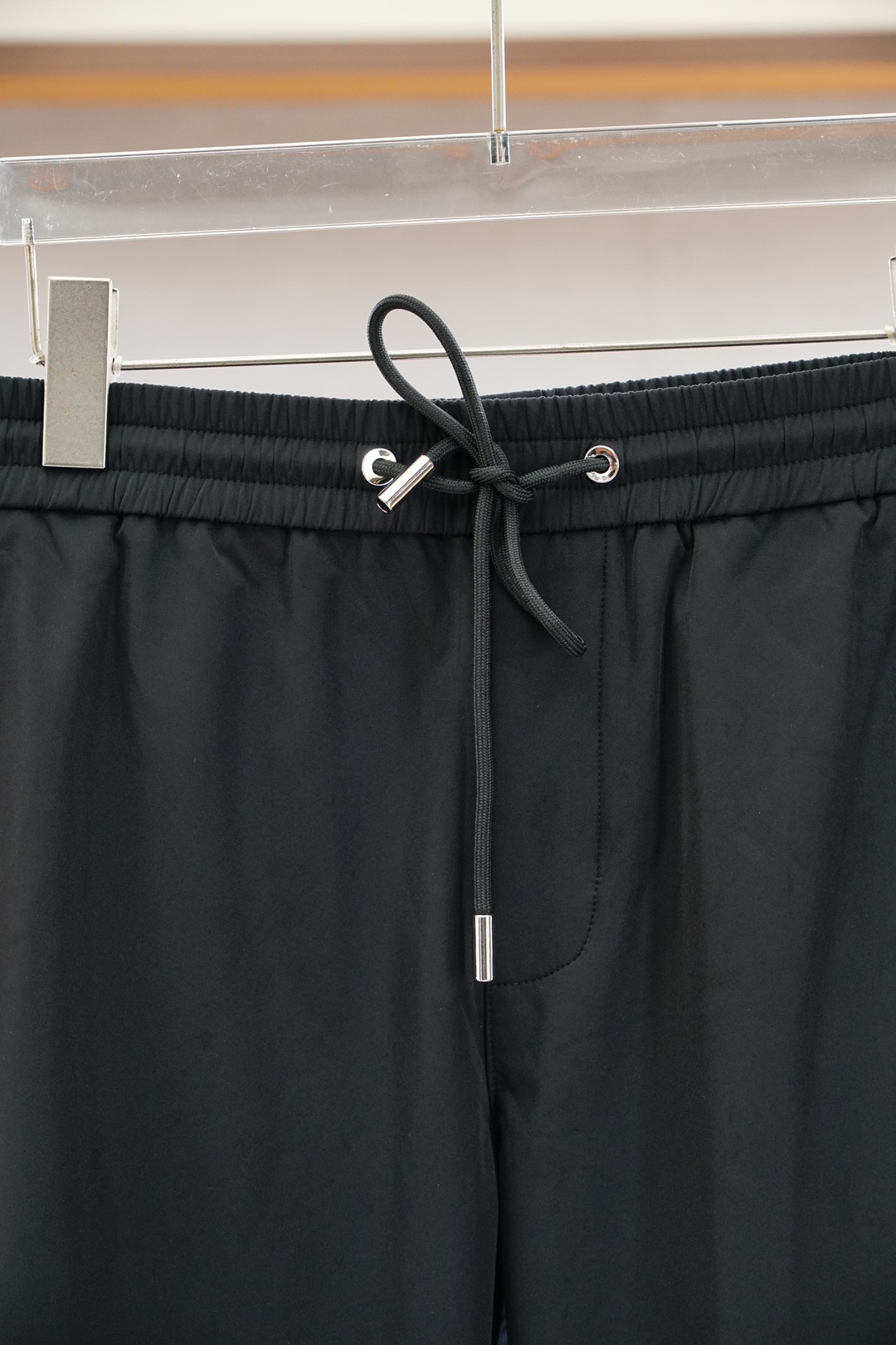 Fendi-芬迪2025新款，男士经典黄色小怪兽眼睛刺绣标识时尚运动休闲抽绳卫裤！贸易公司渠道稀出，同步