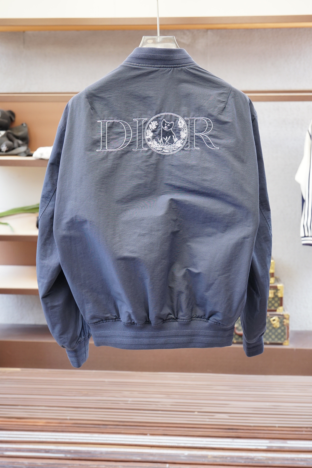 Dior 迪奥/2025开纯新款男士棒球领夹克外套，高定专柜面料 透气舒适度高，细节无可挑剔，品牌元素设