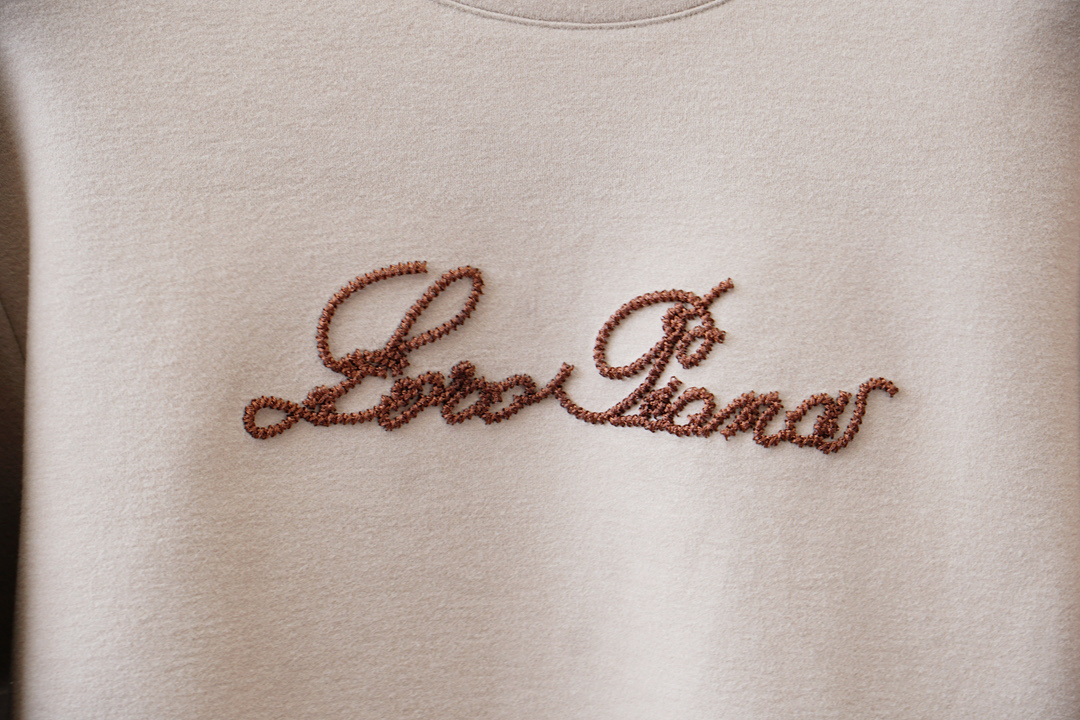 lP🆕-2025早秋 新款卫衣，高品质，顶级版本贸易公司渠道订单，海外精品独家限定发售，经典即永恒，入手