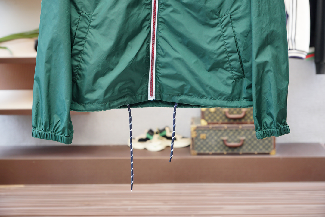 普拉达-PRADA 25FW 新款衬衫外套原版购入开发，随意对比市面任意版本！Size：46/48/50