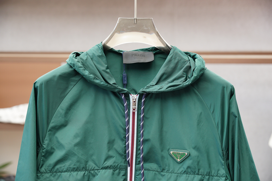普拉达-PRADA 25FW 新款衬衫外套原版购入开发，随意对比市面任意版本！Size：46/48/50