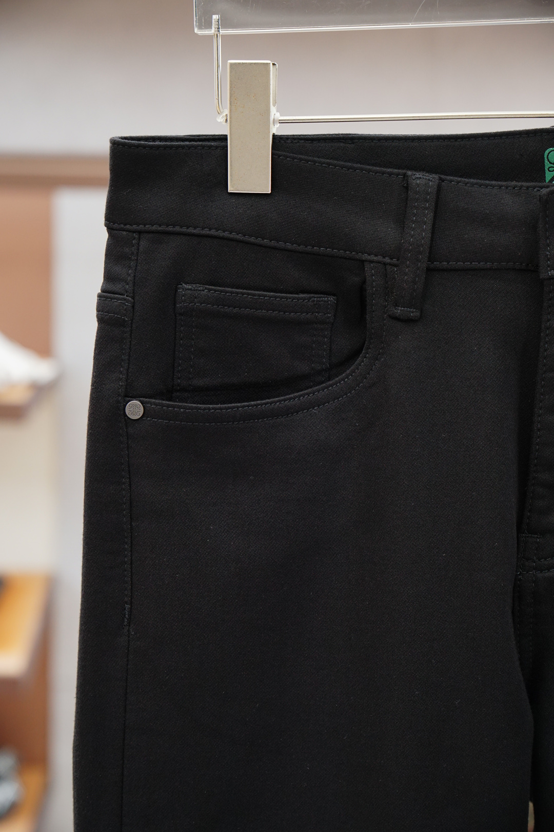 Miu Miu-新款来袭🔥早秋新款新款休闲裤牛仔裤，高端定制系列。进口高密度纯棉加沙洗工艺舒适柔软亲肤，