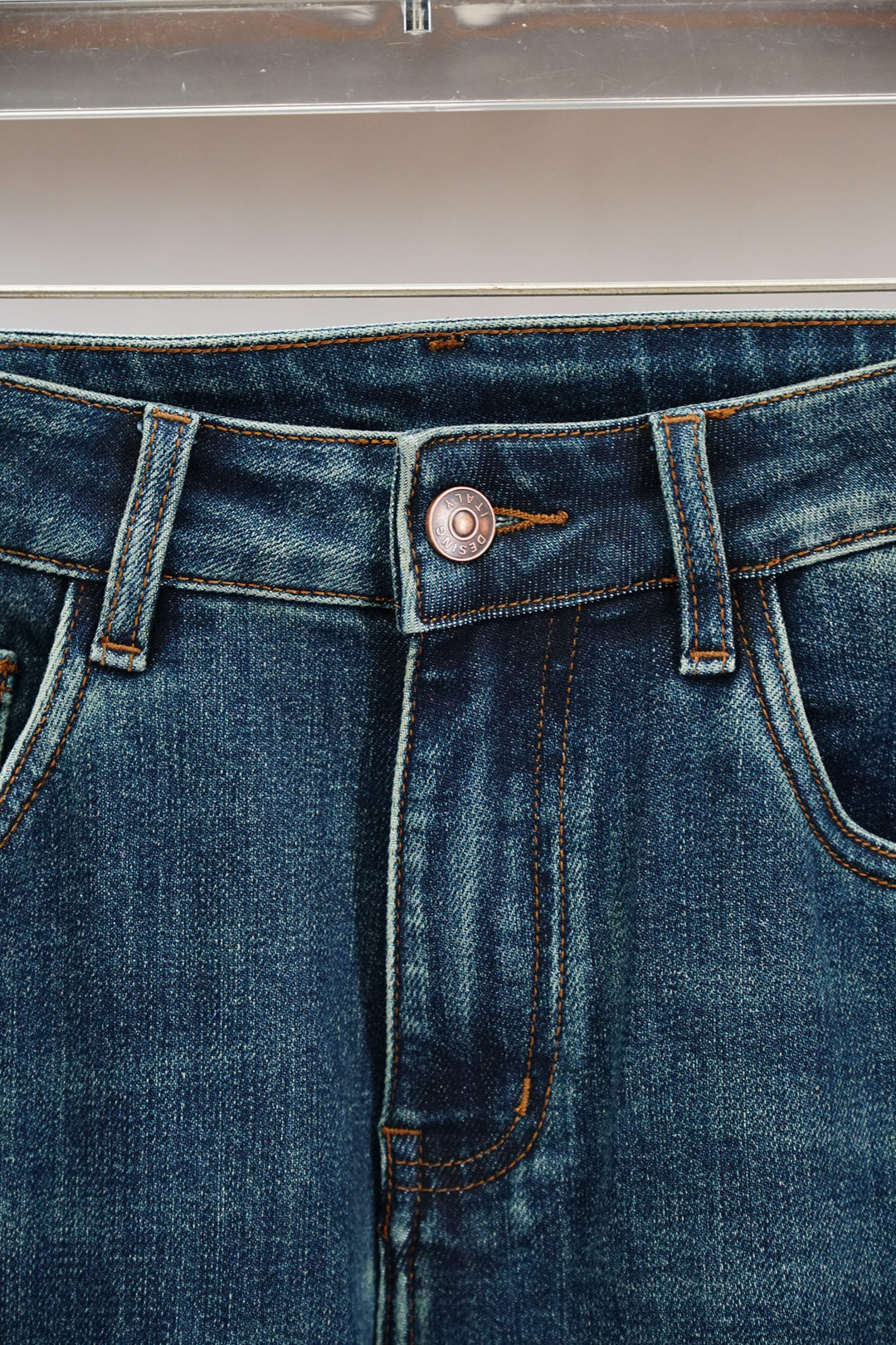 TF-新款来袭🔥早秋新款新款休闲裤牛仔裤，高端定制系列。进口高密度纯棉加沙洗工艺舒适柔软亲肤，笔挺不易起