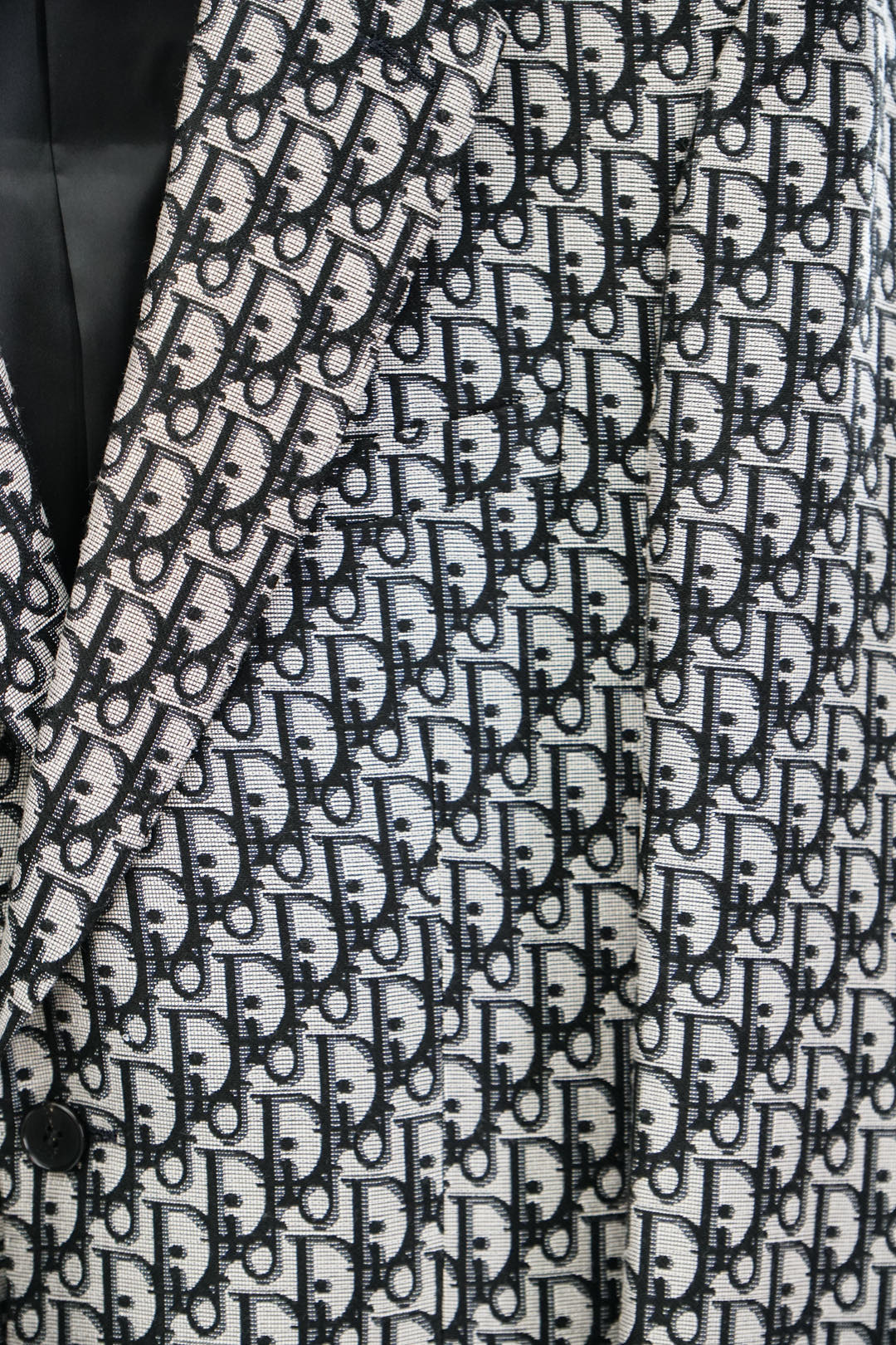 Dior迪奥-25SS秋冬提花两粒西装西服，精致点缀，做工极其精湛，走线细密匀称，无多余线头，内里全包边