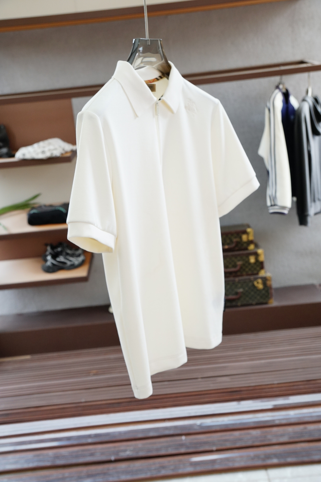 BBR 巴宝莉2025ss秋冬专柜同款同步上新短袖醋酸天丝羊毛针织面料 一体起脚针织 高端人士必备单品，