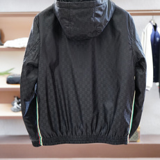 Gucci-古奇/2025秋季夹克外套!今年的专柜新品,男士超软提花面料帅酷爆款 外套。时尚都市百搭款, Gucci-古奇/2025秋季夹克外套!今年的专柜新品,男士超软提花面料帅酷爆款 外套。时尚都市百搭款,