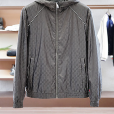 Gucci-古奇/2025秋季夹克外套!今年的专柜新品,男士超软提花面料帅酷爆款 外套。时尚都市百搭款, Gucci-古奇/2025秋季夹克外套!今年的专柜新品,男士超软提花面料帅酷爆款 外套。时尚都市百搭款,