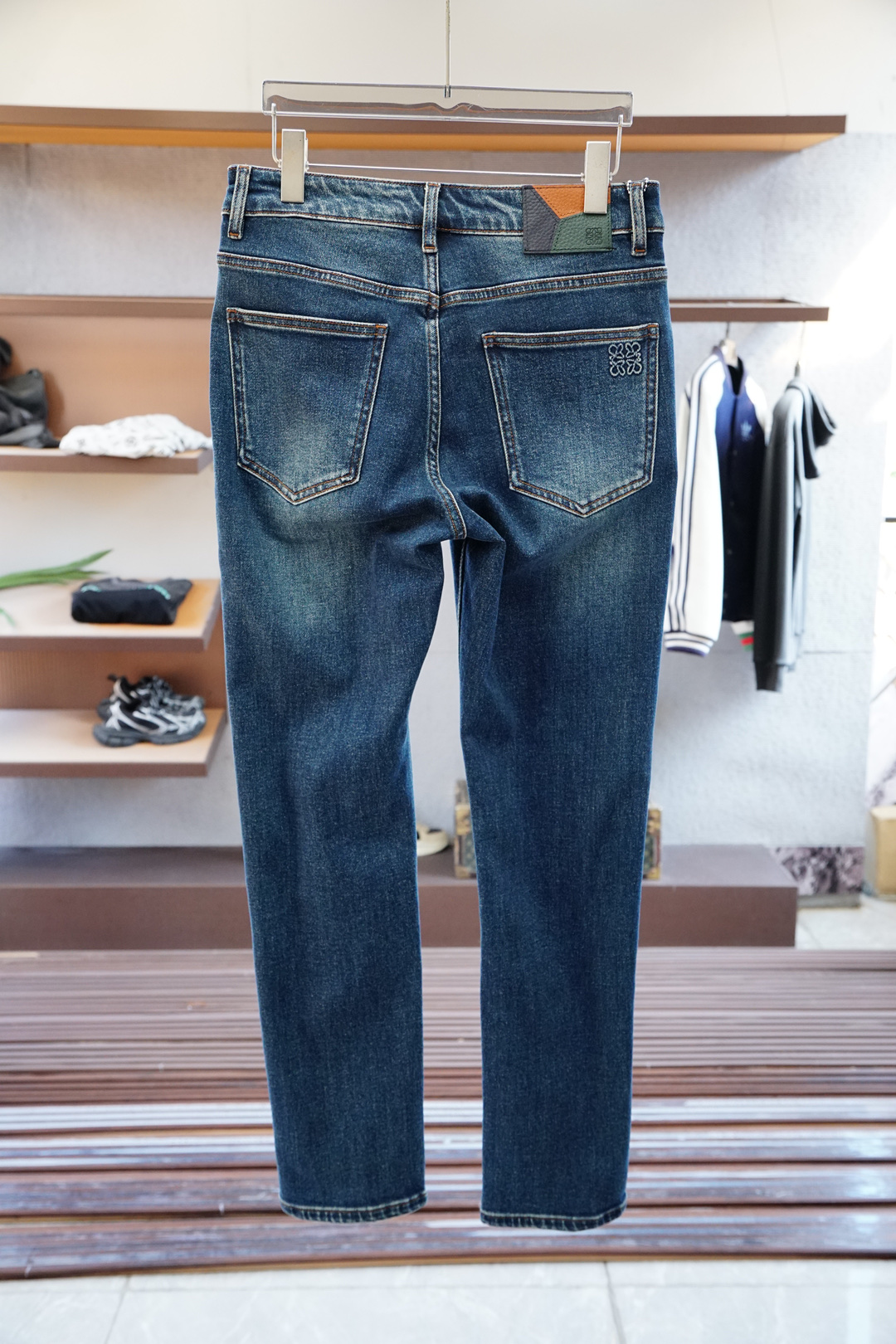 罗意威/Loewe/新款来袭🔥早秋新款新款休闲裤牛仔裤，高端定制系列。进口高密度纯棉加沙洗工艺舒适柔软亲