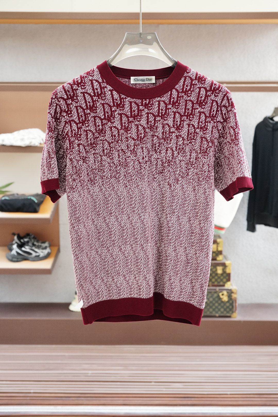 Dior迪奥-高级成衣 2025秋冬打底系列！熟男 轻熟男 最爱款式 最经典净色通勤百搭帅气的圆领短袖打