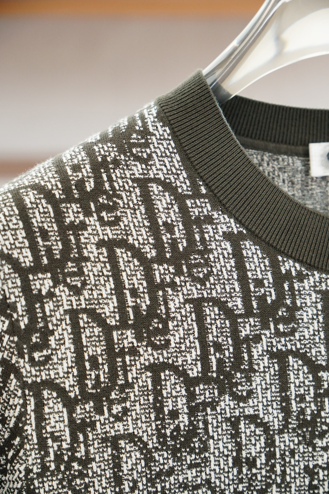 Dior迪奥-高级成衣 2025秋冬打底系列！熟男 轻熟男 最爱款式 最经典净色通勤百搭帅气的圆领短袖打