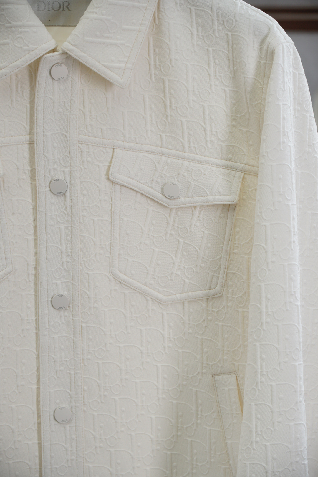 Dior迪奥/经典男士商务休闲小站领夹克外套.提花设计满满时尚感，颇具意大利典型风格的时装，贸易公司渠道