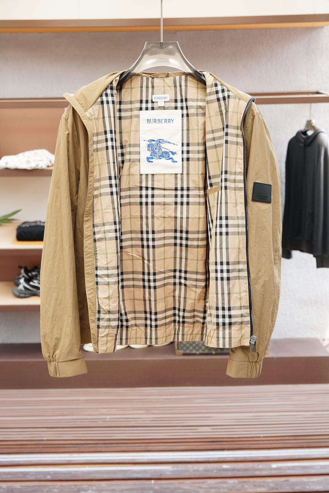 BBR 巴宝莉/秋冬新款系列#🍂开启秋冬穿搭新玩法，秋冬新款外套2025最新系列，经典的100%聚酯纤维