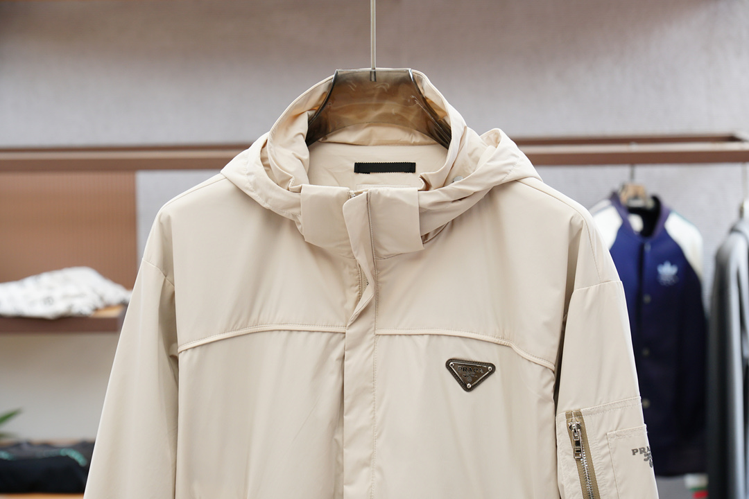 Prada普拉达-2025 NEW 秋冬季新品# Gu**i Fall Winter系列双色上午休闲夹克