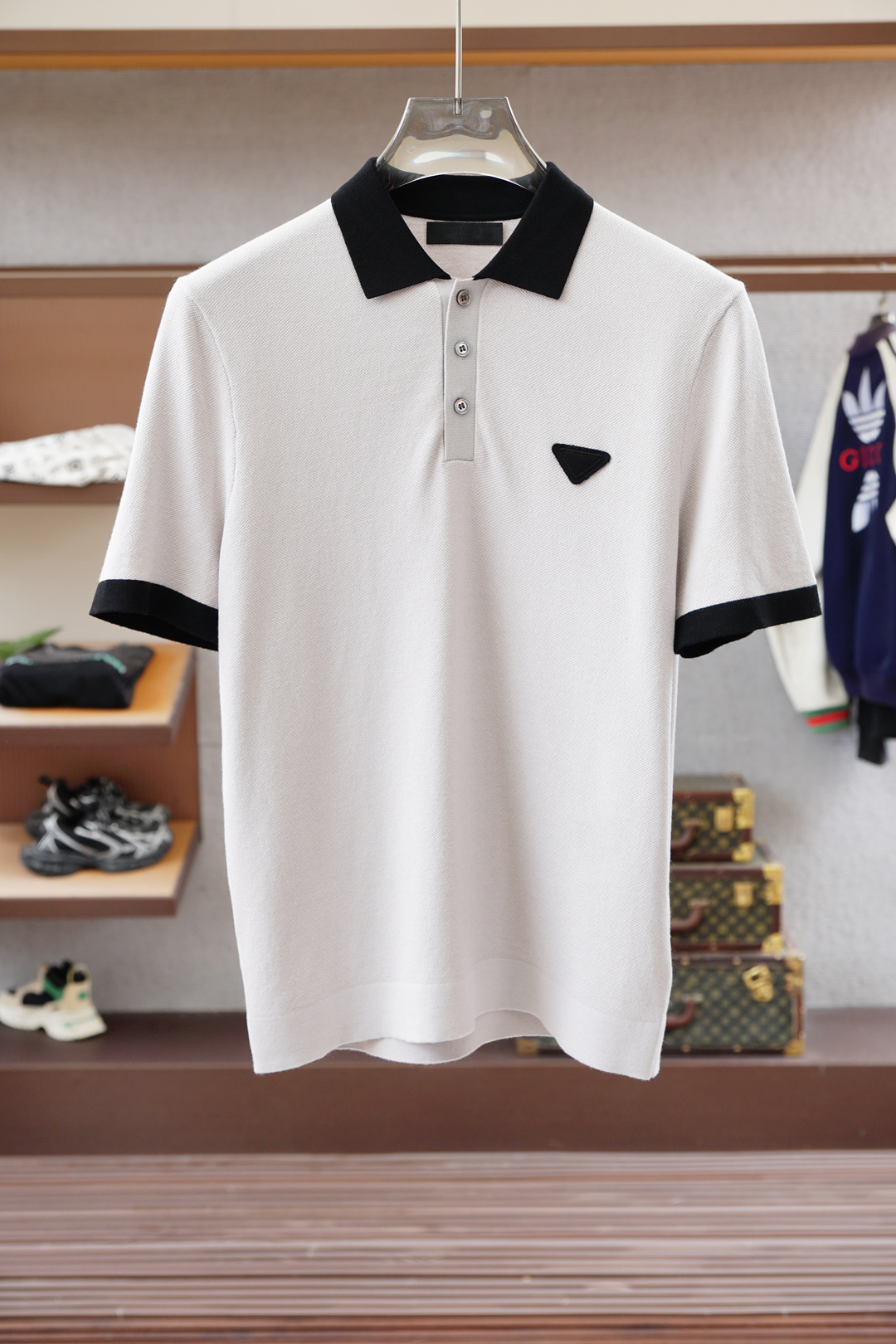 Prada普拉达/🍐2025ss秋冬专柜同款同步上新短袖醋酸天丝羊毛针织面料 一体起脚针织 高端人士必备