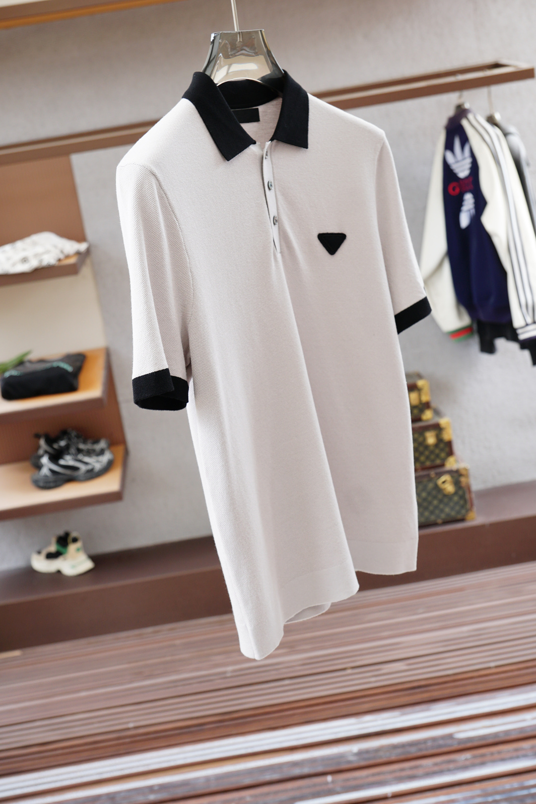 Prada普拉达/🍐2025ss秋冬专柜同款同步上新短袖醋酸天丝羊毛针织面料 一体起脚针织 高端人士必备