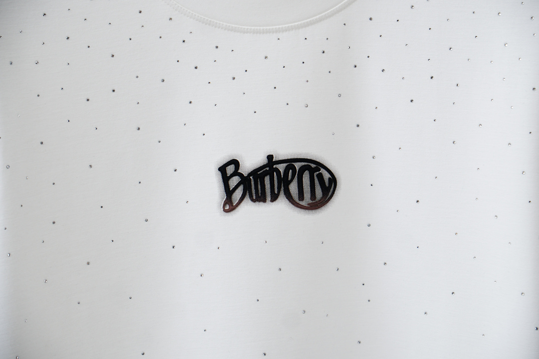 BBR 巴宝莉，🍐高级成衣 2025秋冬打底系列！熟男 轻熟男 最爱款式 最经典净色通勤百搭帅气的圆领短