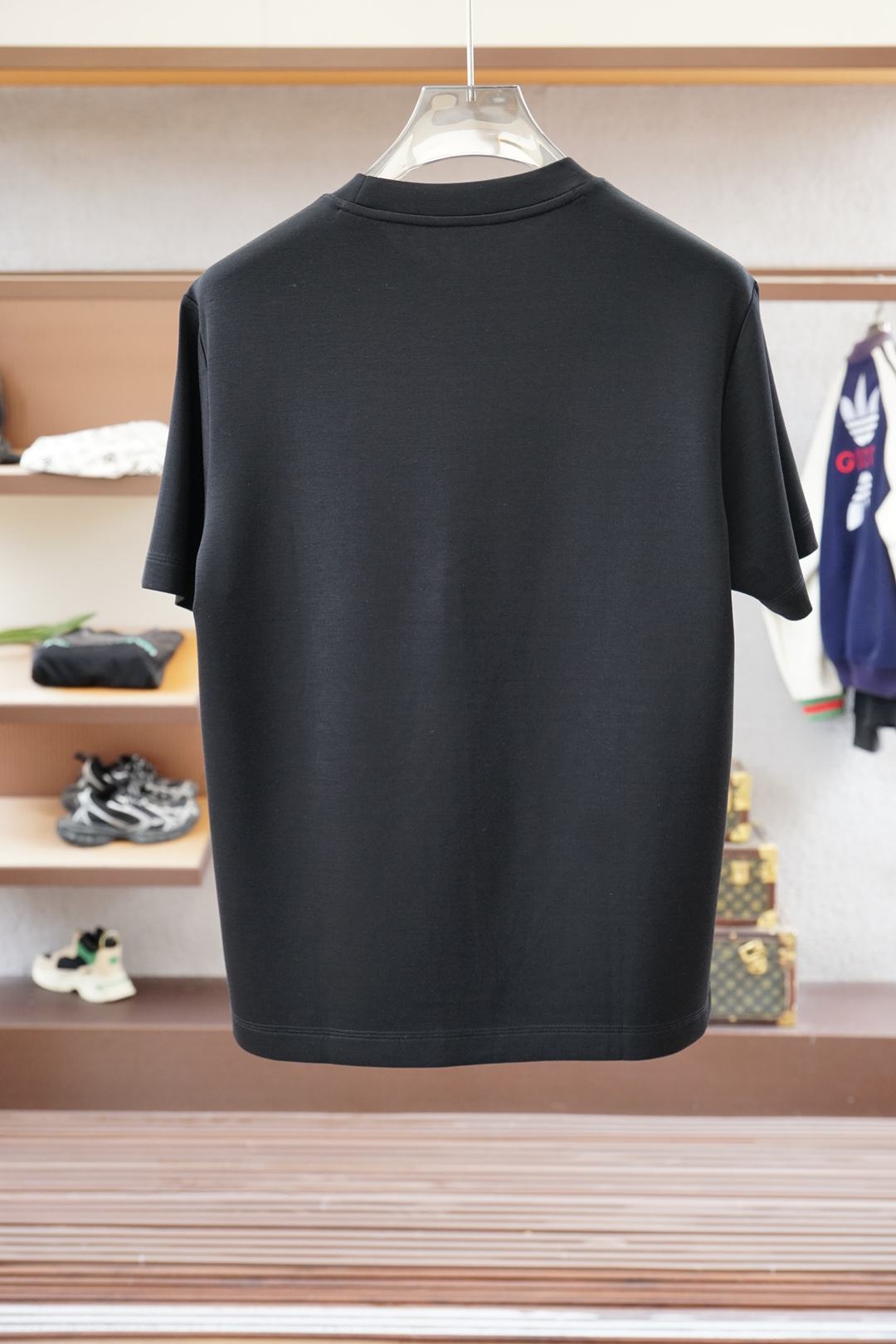 BBR 巴宝莉，🍐高级成衣 2025秋冬打底系列！熟男 轻熟男 最爱款式 最经典净色通勤百搭帅气的圆领短