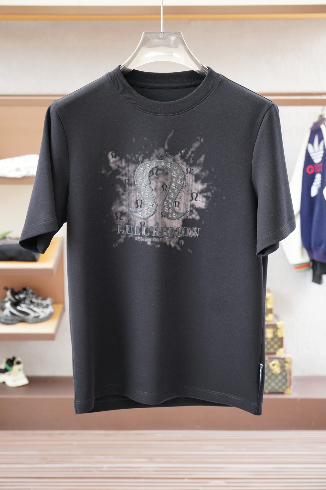 Lulu 🍐高级成衣 2025秋冬打底系列！熟男 轻熟男 最爱款式 最经典净色通勤百搭帅气的圆领短袖打底