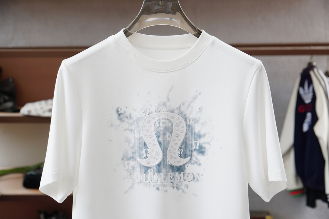 Lulu 🍐高级成衣 2025秋冬打底系列！熟男 轻熟男 最爱款式 最经典净色通勤百搭帅气的圆领短袖打底