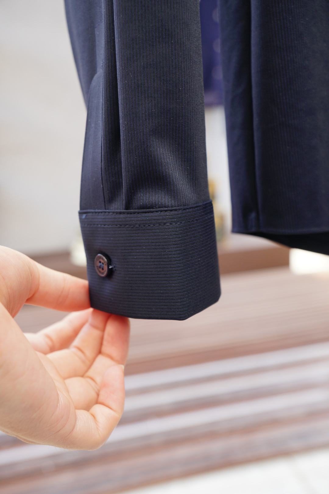 Boss-休闲长袖衬衫🌸翻领宽松尖领衬衣 同步官网发售 面料丝滑有光泽，免烫抗皱垂感十足，98%棉➕2%