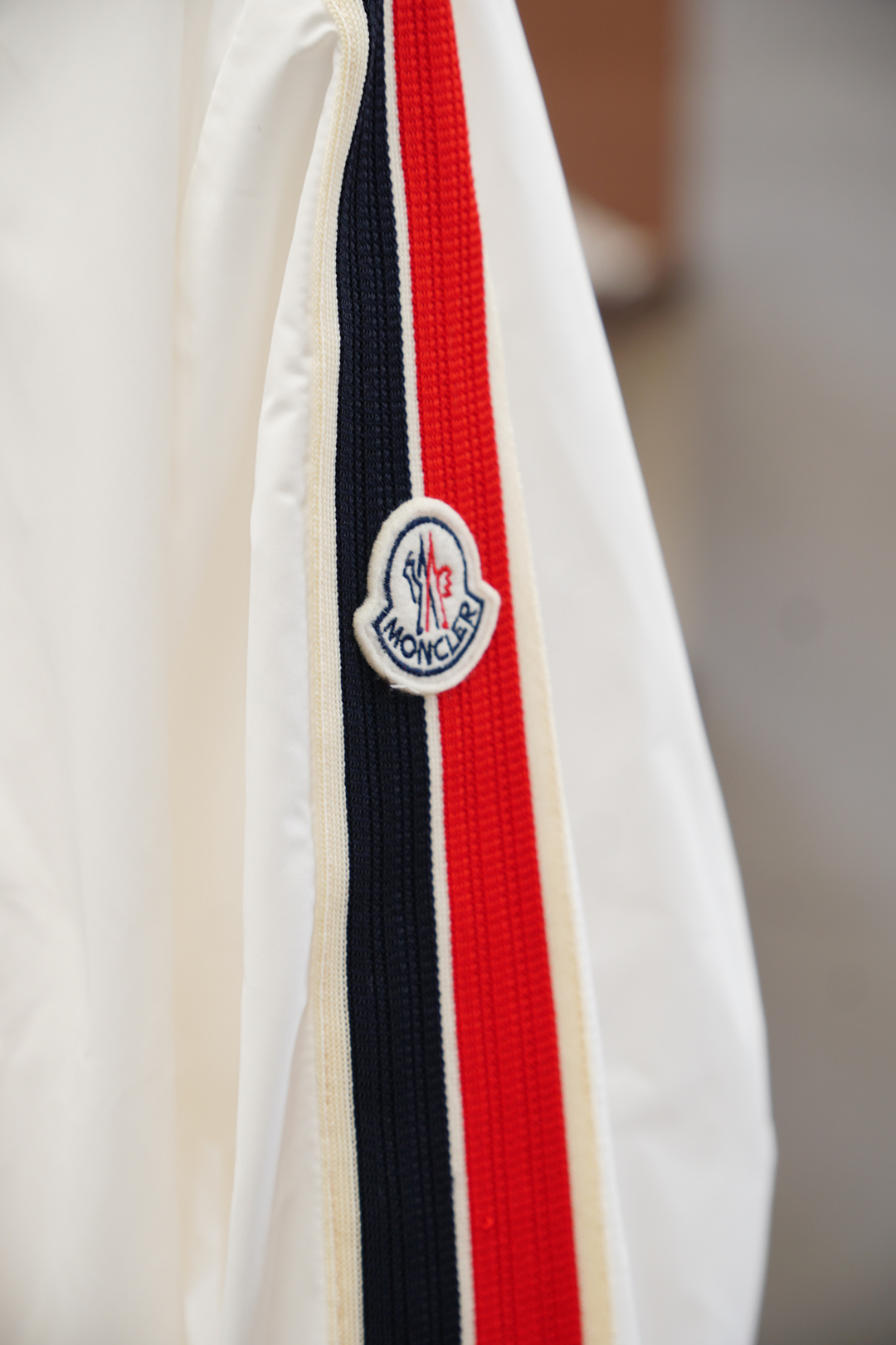 蒙口-秋冬新款系列#🍂开启秋冬穿搭新玩法，秋冬新款外套2025最新系列，经典的100%聚酯纤维材质，提花