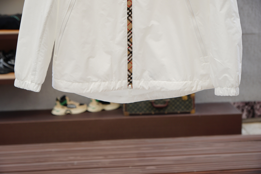 BBR巴宝莉/秋冬新款系列#🍂开启秋冬穿搭新玩法，秋冬新款外套2025最新系列，经典的100%聚酯纤维材