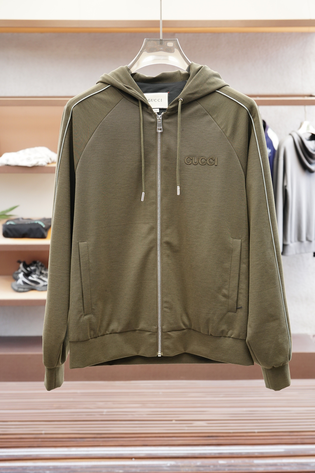 Gucci 古奇/秋冬新款系列#🍂开启秋冬穿搭新玩法，秋冬新款外套2025最新系列，经典的超细棉加氨纶加