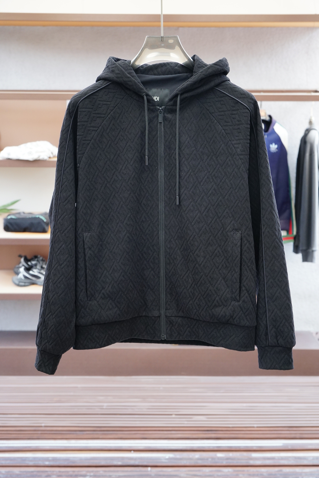 Fendi 芬迪-秋冬新款系列#🍂开启秋冬穿搭新玩法，秋冬新款外套2025最新系列，经典的100%聚酯纤