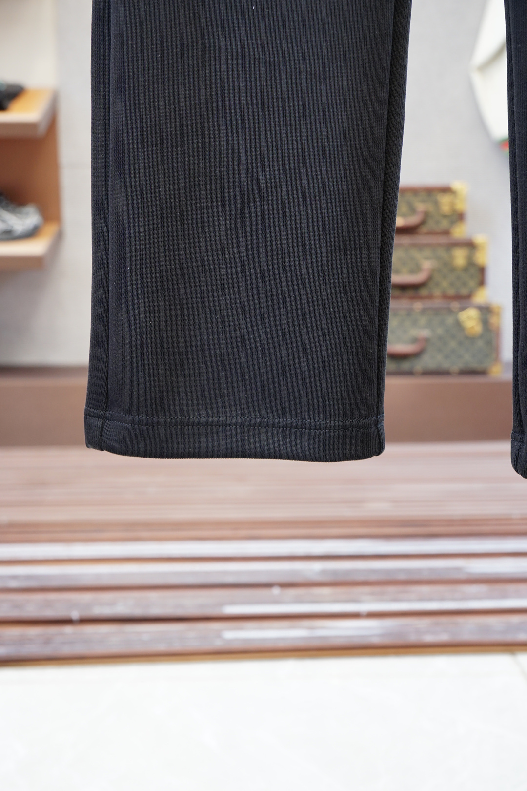 Prada普拉达/2025、秋冬新款，码数M-3XL，进口超细棉➕氨纶质感格外透气舒适。采用简约修身版型