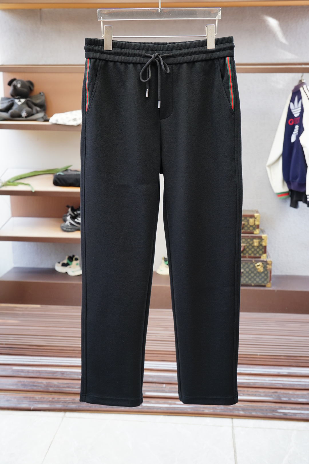 Gucci 古奇/2025、秋冬新款，码数M-3XL，进口超细棉➕氨纶质感格外透气舒适。采用简约修身版型