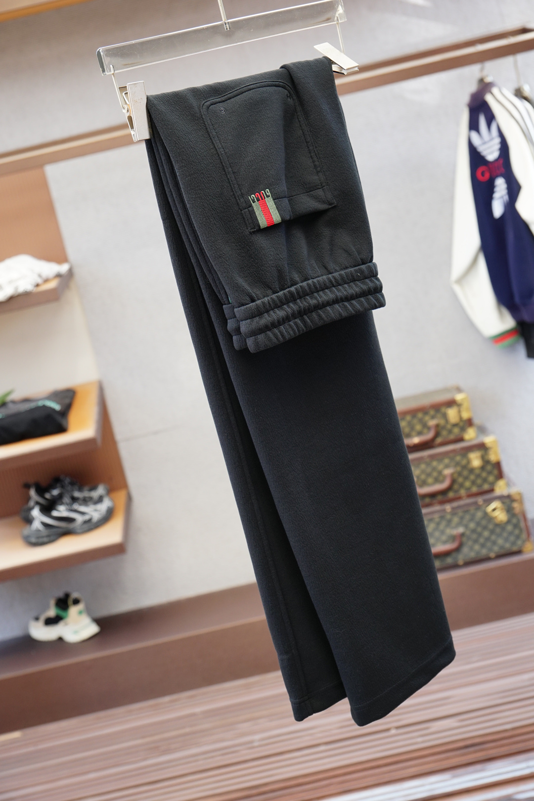 Gucci 古奇/2025、秋冬新款，码数M-3XL，进口超细棉➕氨纶质感格外透气舒适。采用简约修身版型