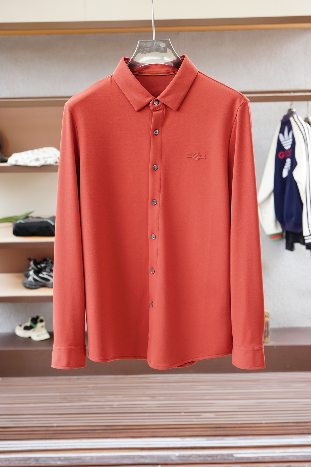 杰尼亚/🍎2025新品 专柜在售 时尚高端男装衬衣，纯白色设计干净利落整洁，董事长精英必备系列，舒适松弛