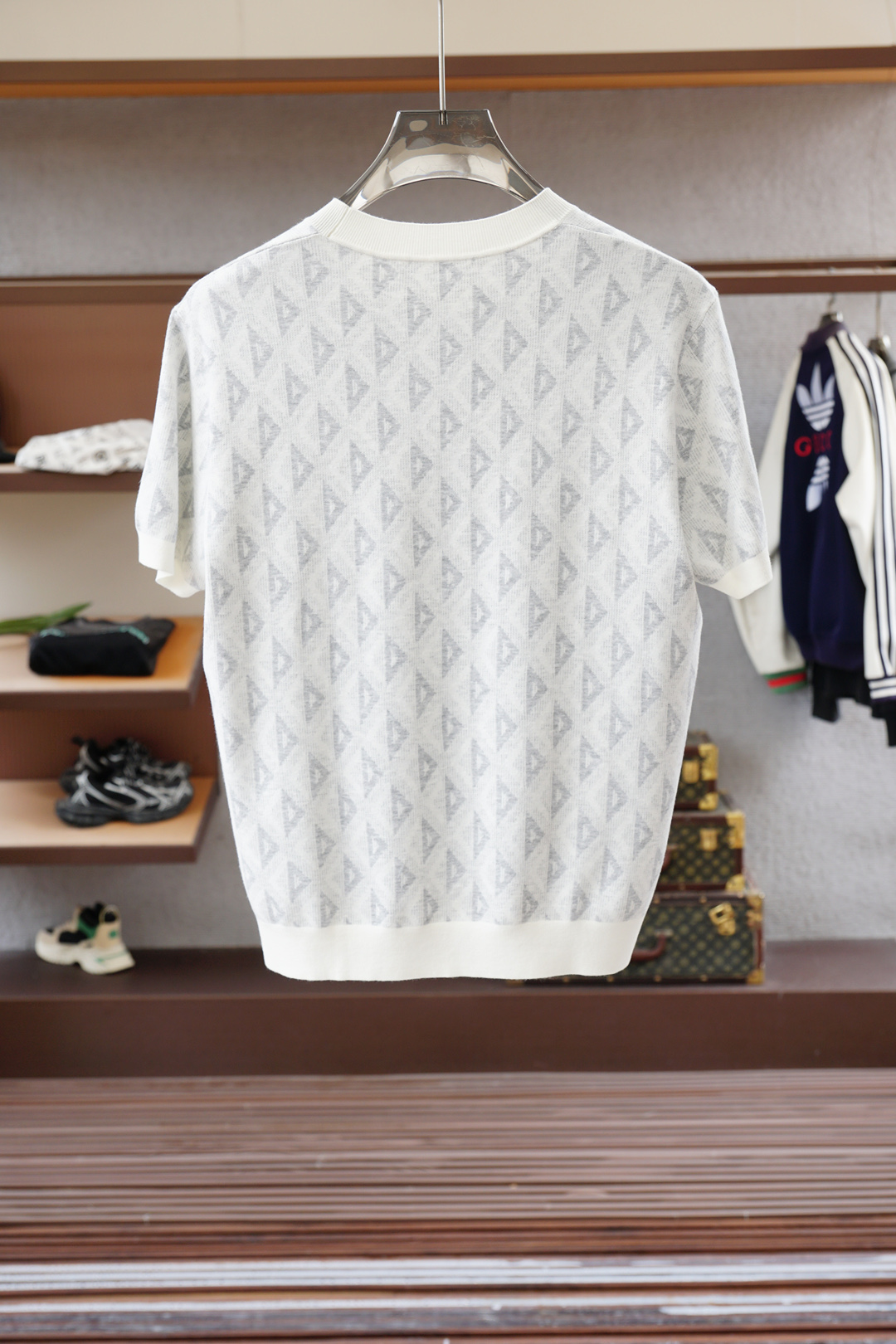 Dior迪奥🍐高级成衣 2025秋冬打底系列！熟男 轻熟男 最爱款式 最经典净色通勤百搭帅气的圆领短袖打