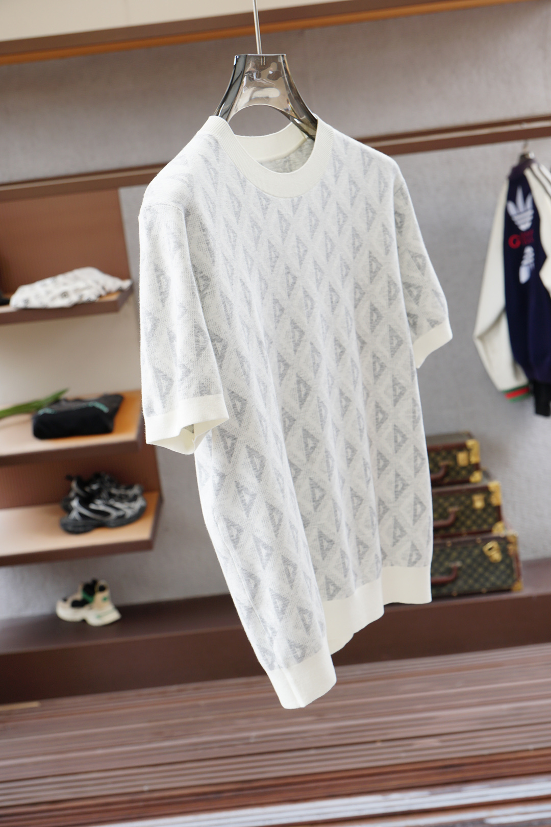 Dior迪奥🍐高级成衣 2025秋冬打底系列！熟男 轻熟男 最爱款式 最经典净色通勤百搭帅气的圆领短袖打