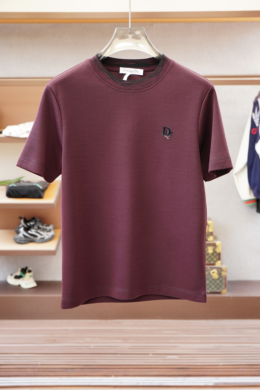 Dior迪奥🍐高级成衣 2025秋冬打底系列！熟男 轻熟男 最爱款式 最经典净色通勤百搭帅气的圆领短袖打