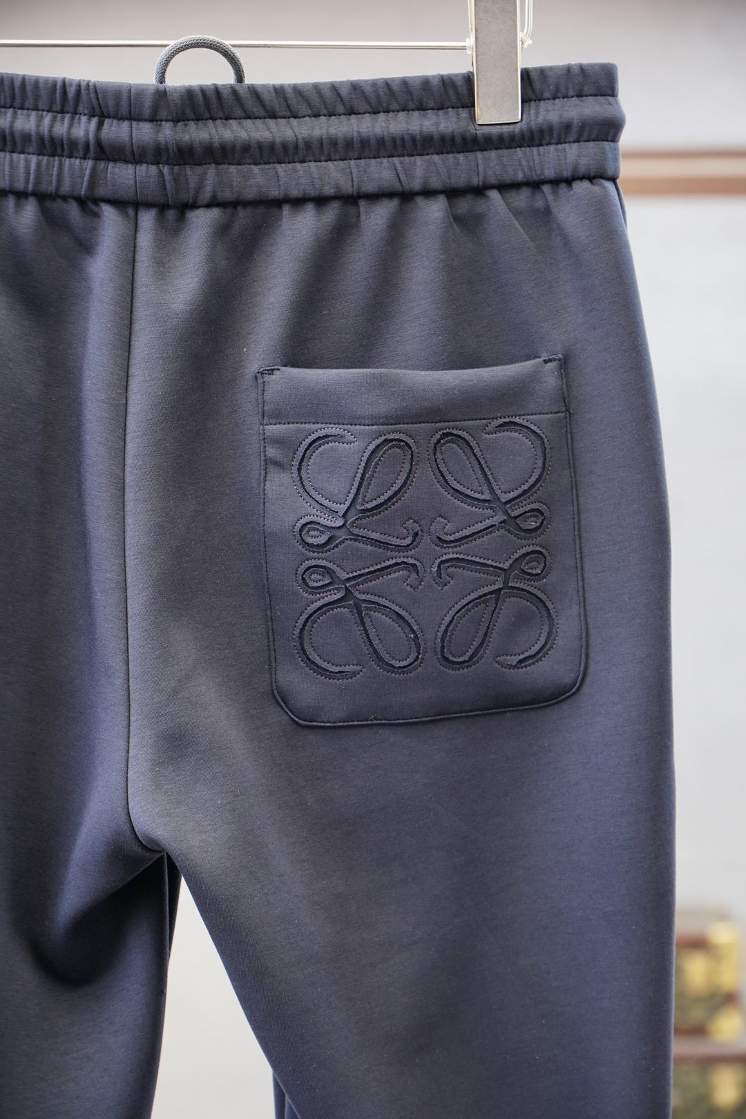 Loewe罗意威/2025、秋冬新款，码数M-3XL，进口超细棉➕氨纶质感格外透气舒适。采用简约修身版型